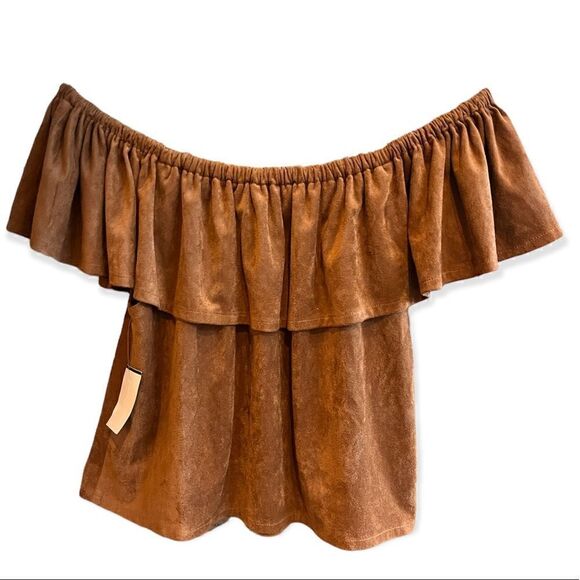 CUPCAKES & CASHMERE JENNINGS FLOUNCE OFF SHOULDER FAUX SUEDE TOP SMALL - Picture 5 of 11